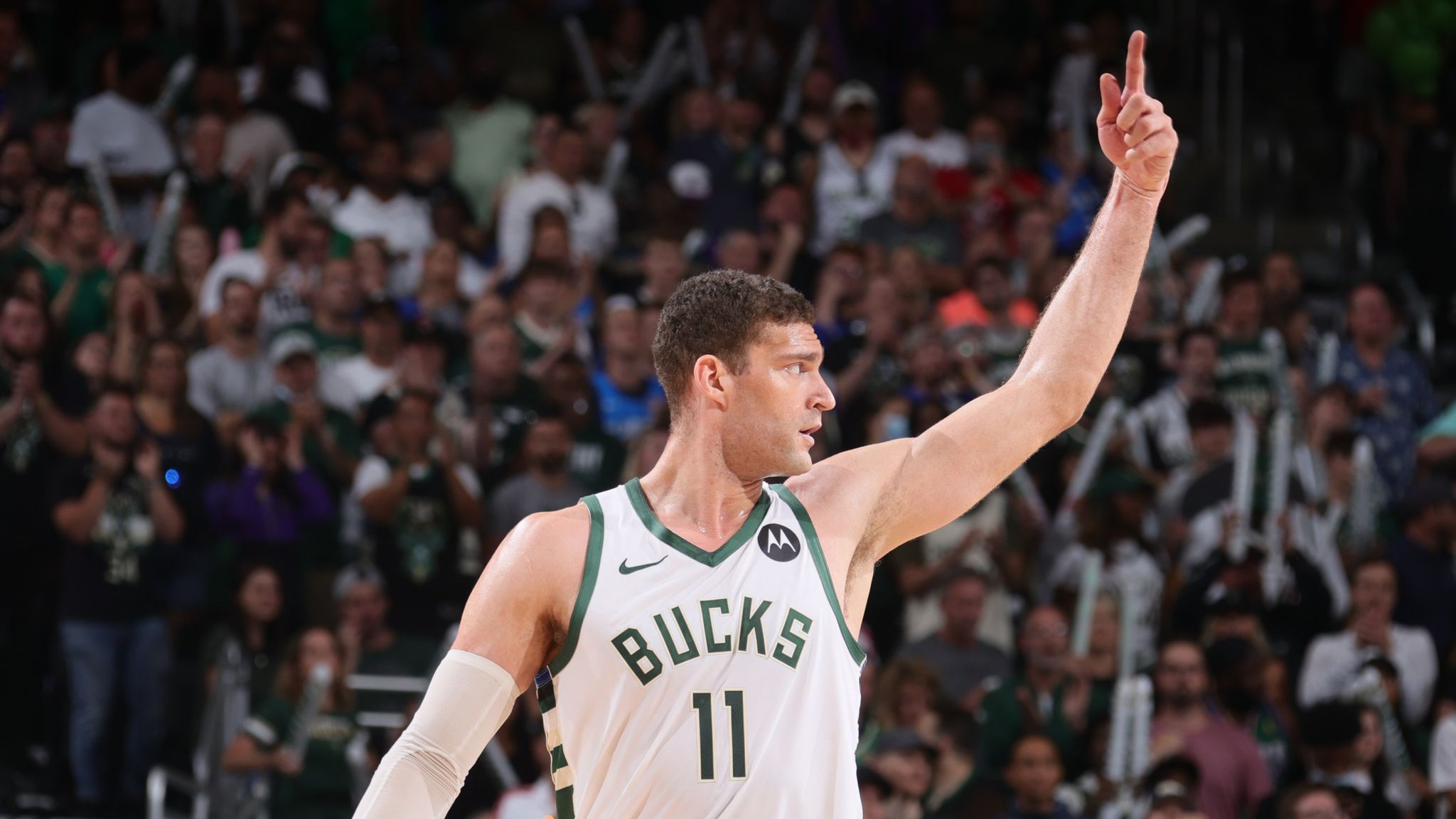 Milwaukee Bucks coloca final de Conferencia Este NBA a punto de mate
