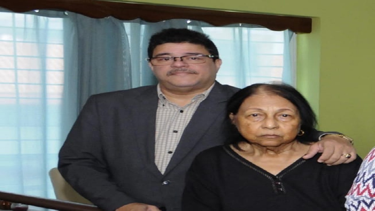 Madre-Francisco-Camacho