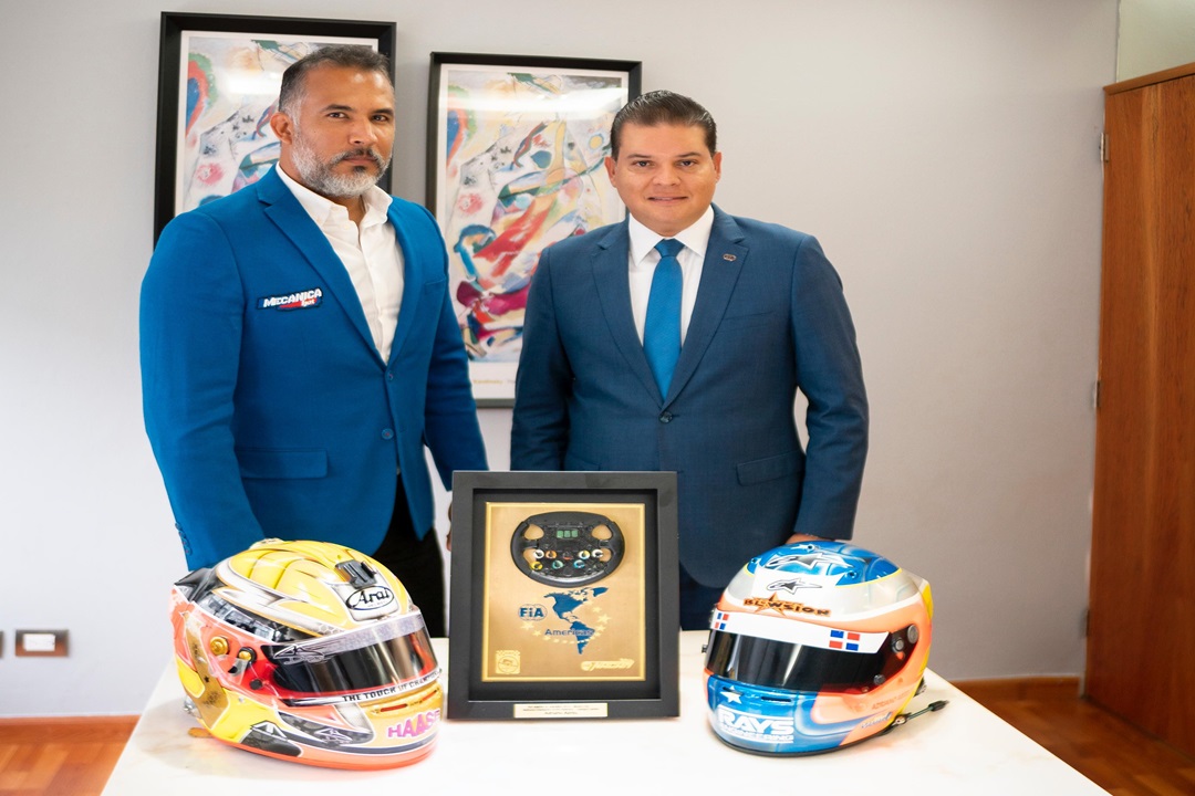 Aquíles Ramírez encargado de prensa FDA
