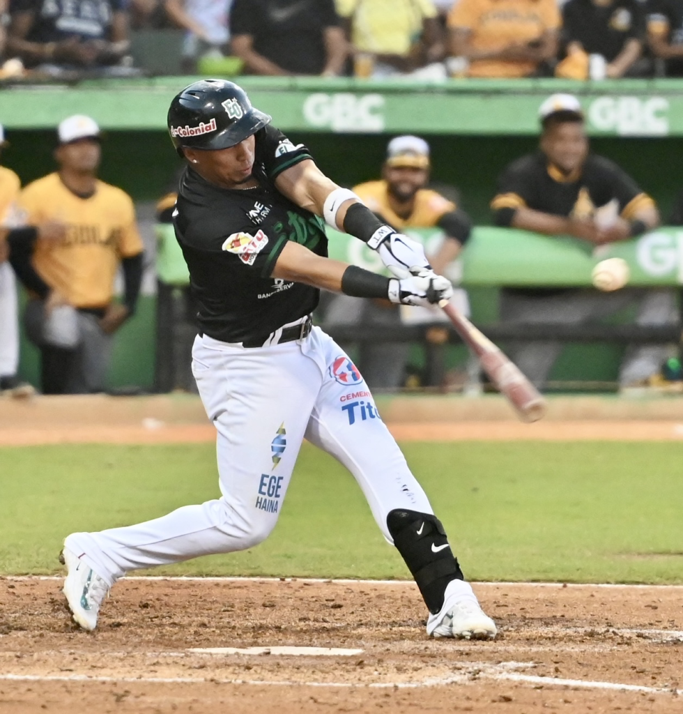 Wilfredo Tovar, jugador venezolano importado por las Estrellas