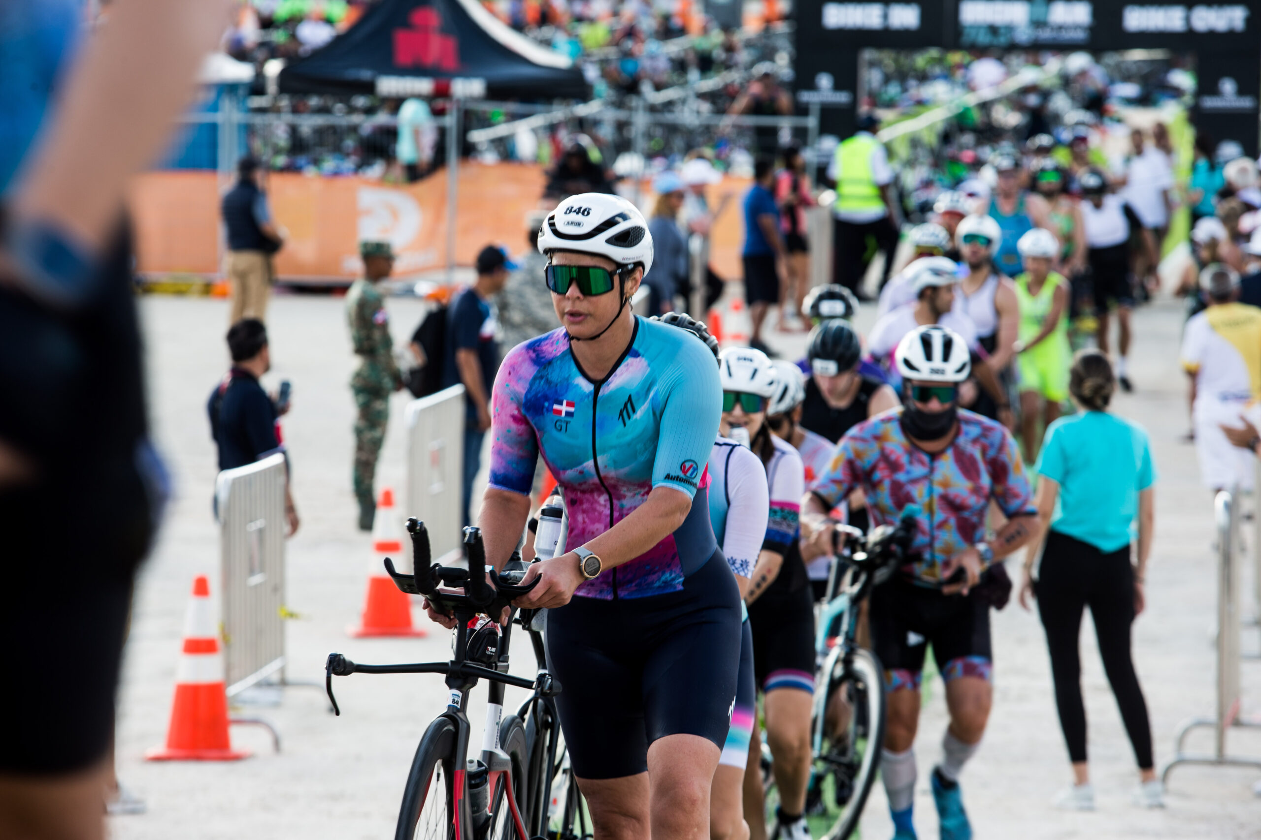 Imagenes del la versión del IROMAN 70.3 CAP CANA 2024