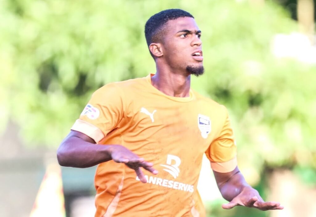 Elian López anotó gol para Cibao FC frente a Salcedo FC en la jornada 17 de la LDF