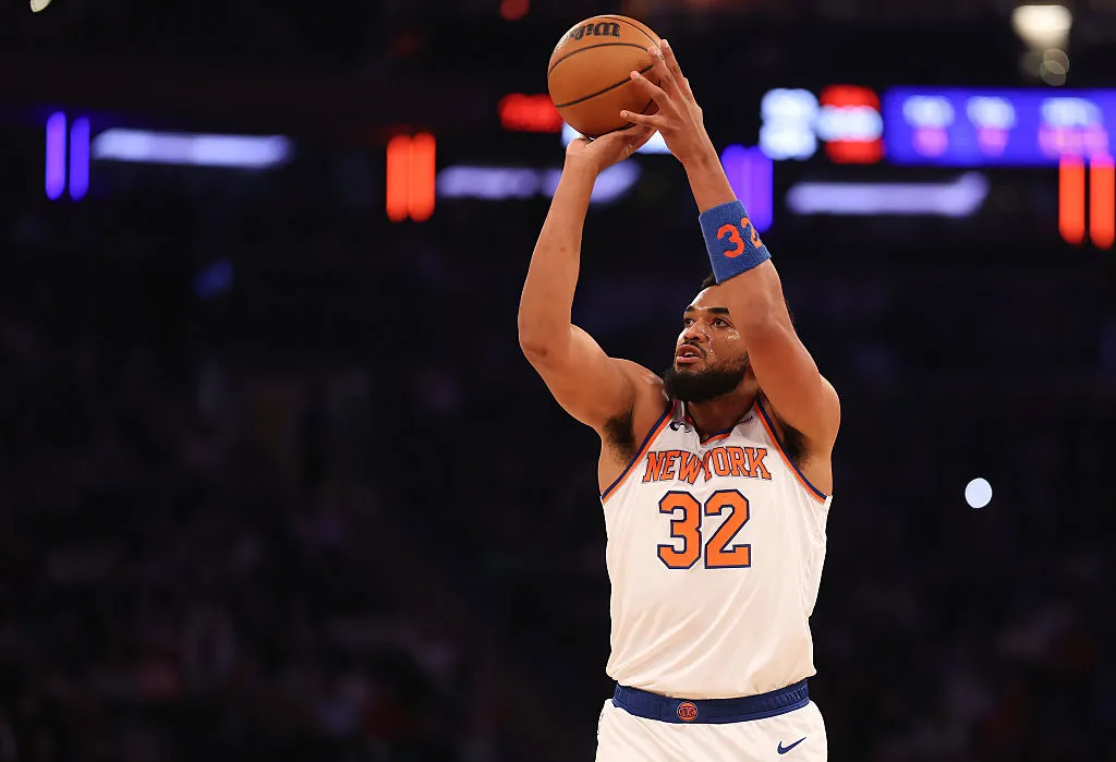 Karl Towns anotó 11 puntos con 14 rebotes en victoria de los Knicks de Nueva York sobre los Cavaliers de Cleveland en el día de Navidad de la NBA