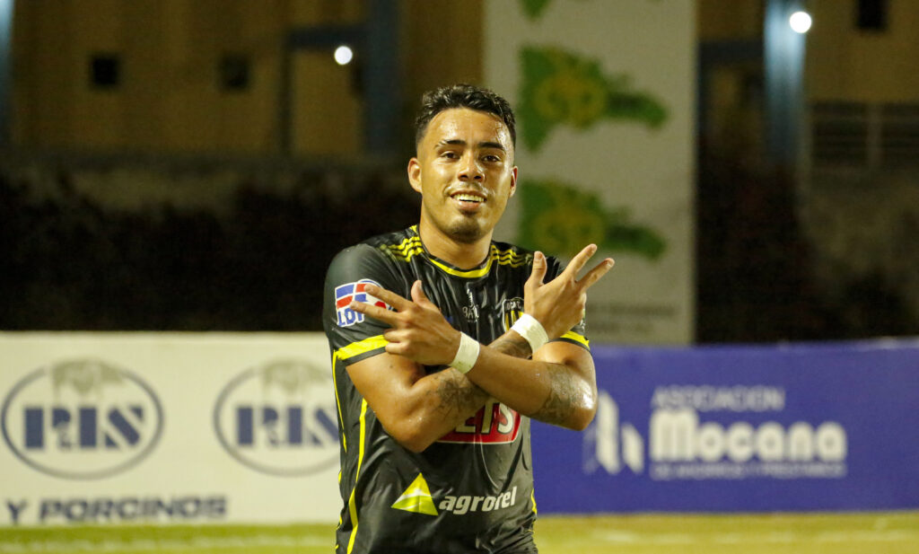 Alexander Rondón anoró gol en la victoria de Moca FC frente a Cibao FC en apertura LDF 2026