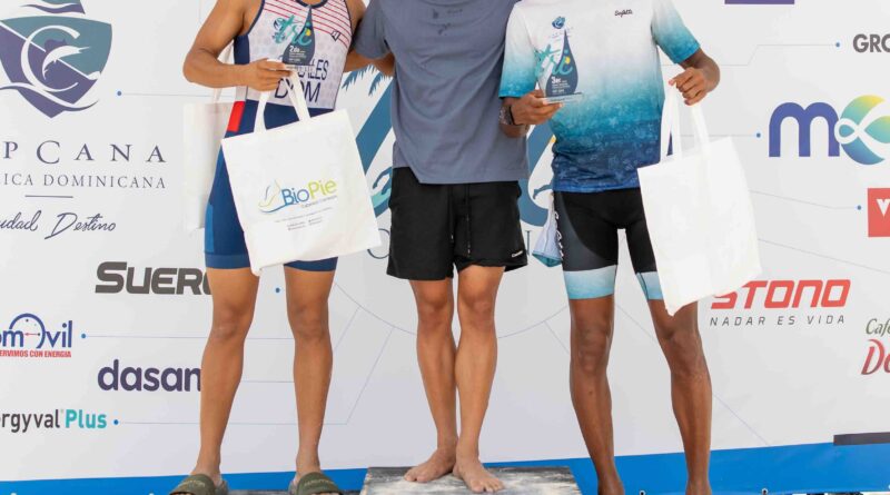 Jorge Alemanez Martínez ganó el Triatlón Sprint Overall masculino, seguido de Alian González y Richard Ángeles Arias, dentro del Tri Cap cana
